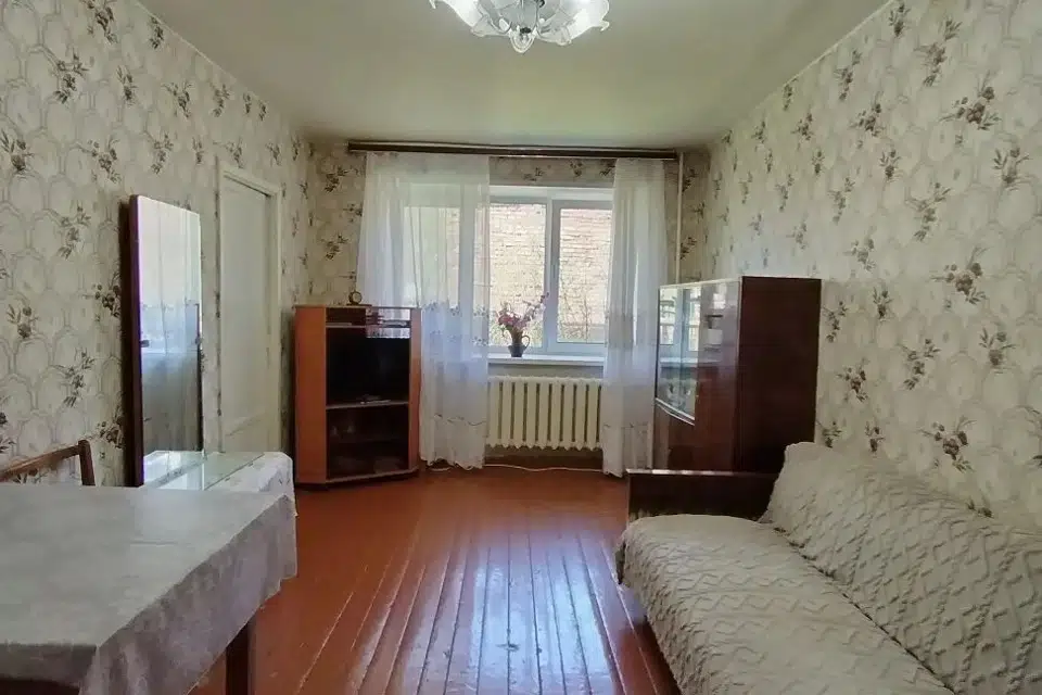 Продаётся 3-комнатная квартира, 54.2 м²