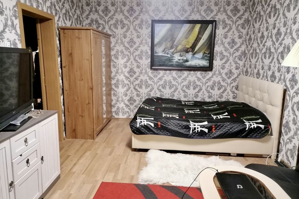 Продаётся 1-комнатная квартира, 38 м²