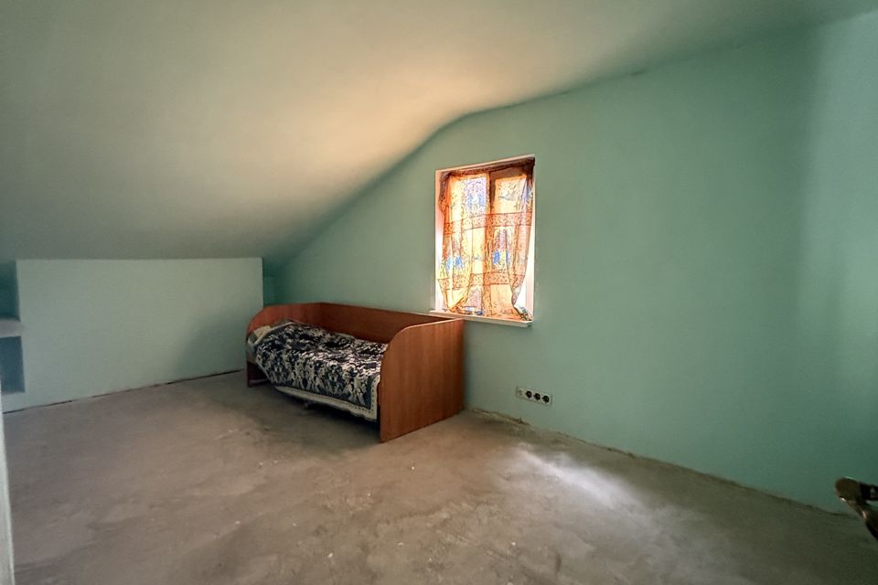 Продаётся 2-этажный дом, 200 м²