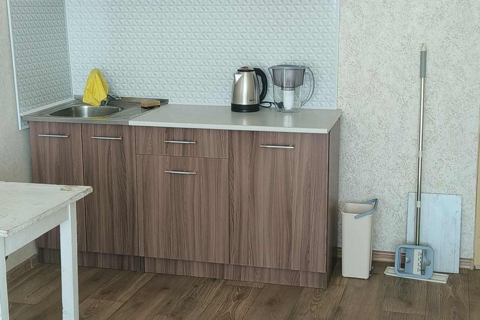 Продаётся комната в 1-комн. квартире, 25.5 м²