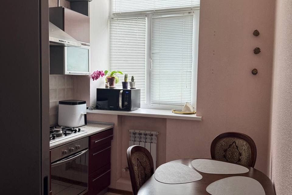 Продаётся 2-комнатная квартира, 57.7 м²