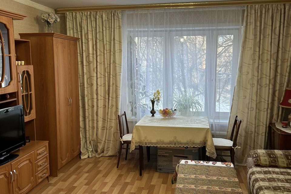 Продаётся 3-комнатная квартира, 60 м²