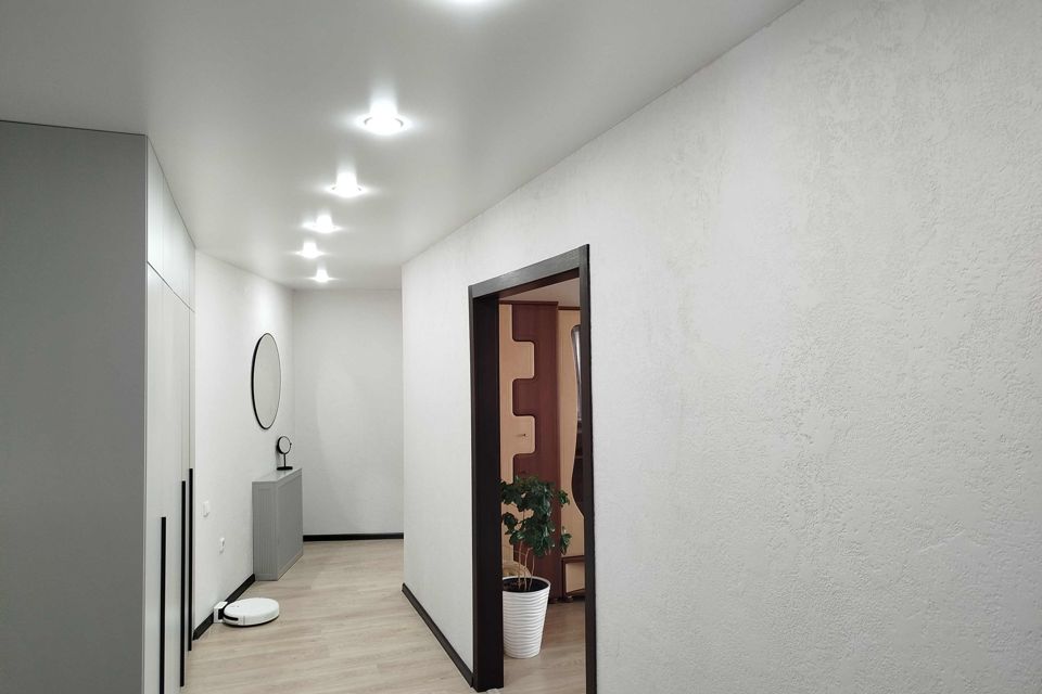 Продаётся 3-комнатная квартира, 77.4 м²