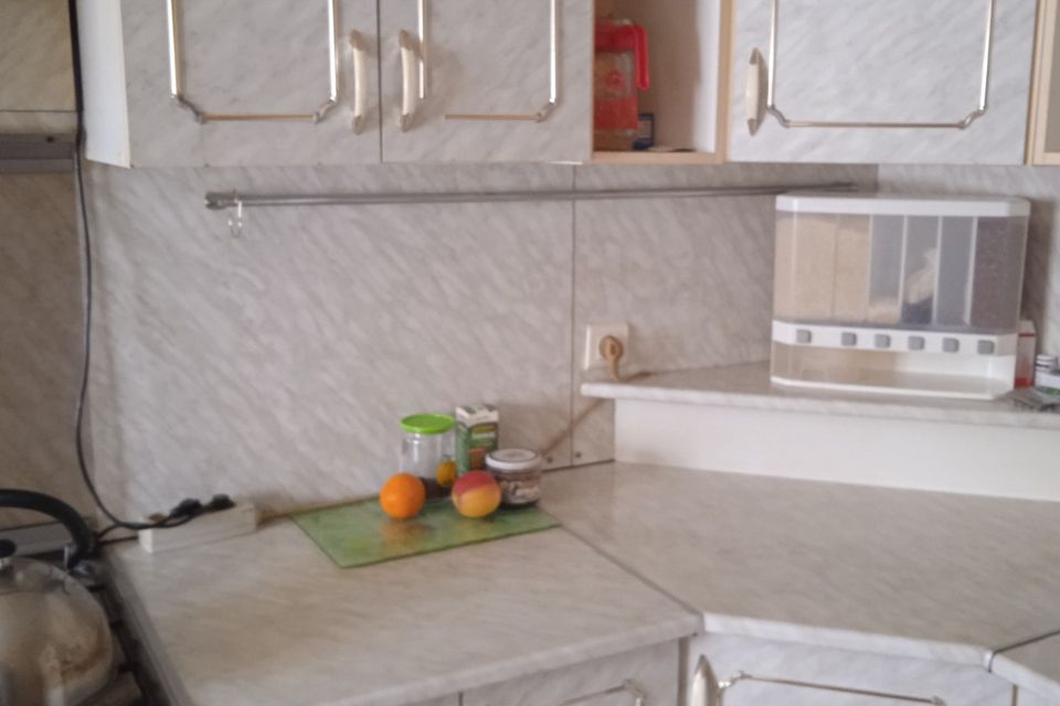Продаётся 3-комнатная квартира, 126.4 м²