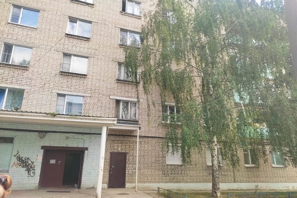 Продаётся 2 комнаты в 4-комн. квартире, 30.9 м²