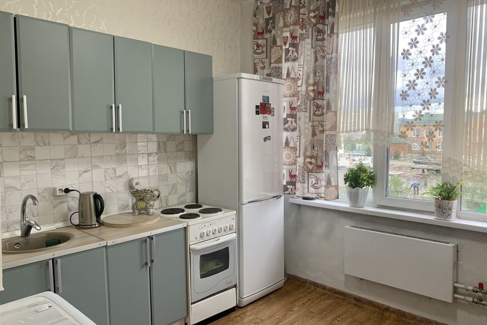 Продаётся 1-комнатная квартира, 32 м²