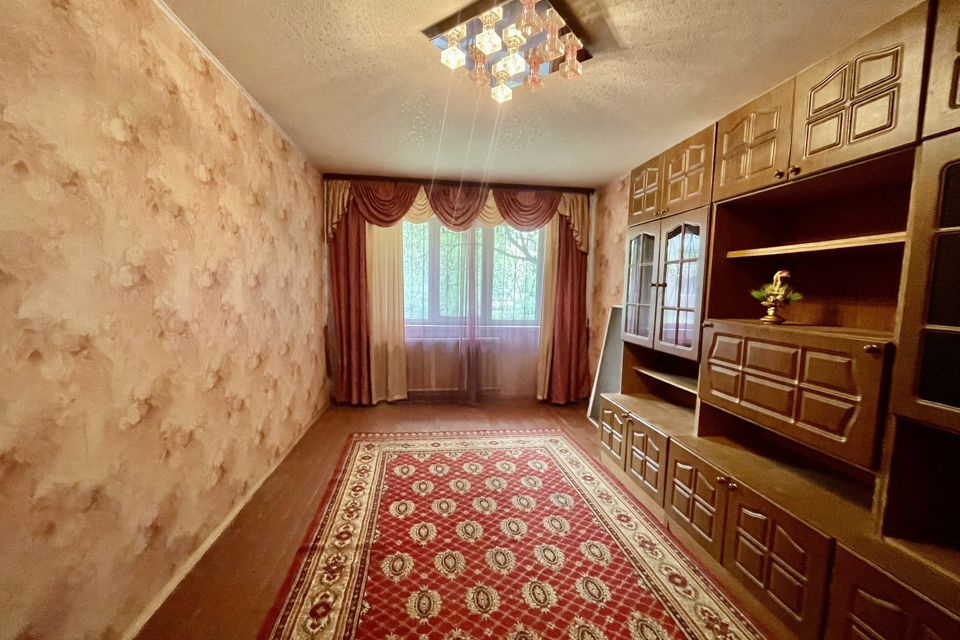 Продаётся 3-комнатная квартира, 61.3 м²