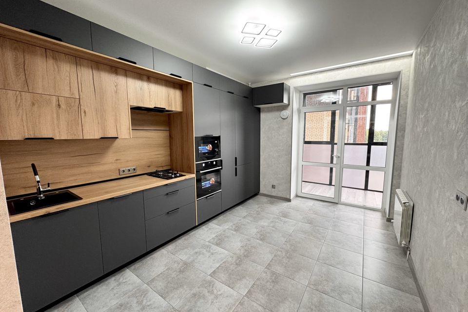 Продаётся 1-комнатная квартира, 40.7 м²