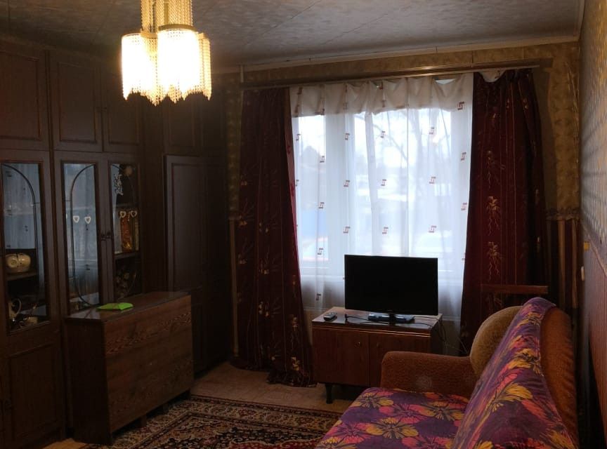 Продаётся 4-комнатная квартира, 70.8 м²