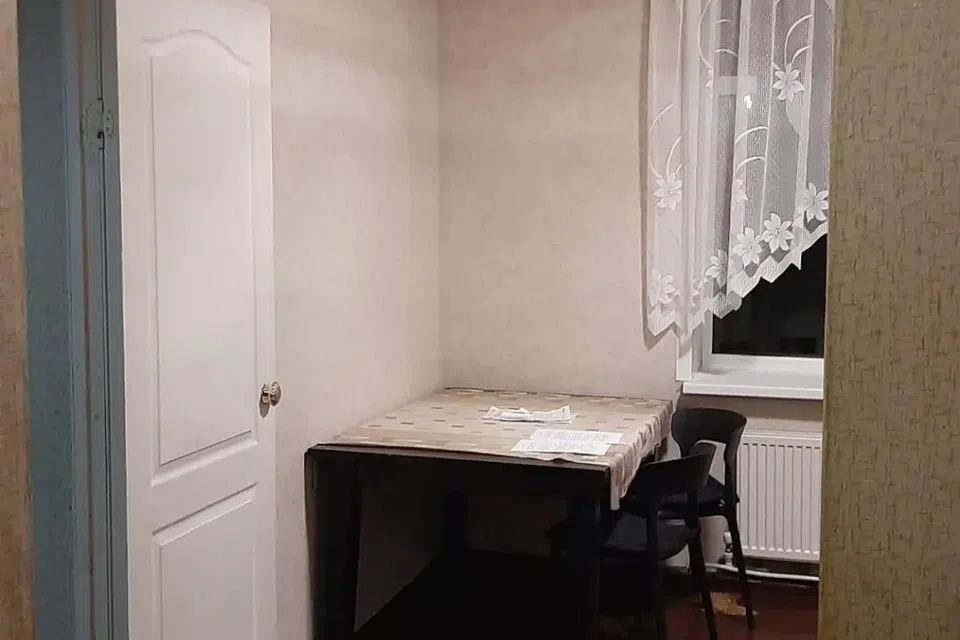 Продаётся 3-комнатная квартира, 69.9 м²