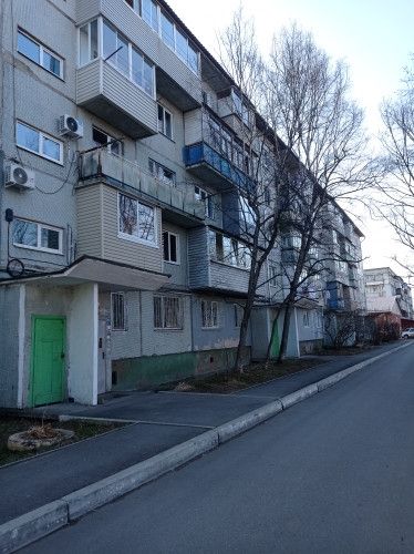 Продаётся 3-комнатная квартира, 52.9 м²