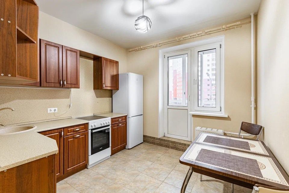 Продаётся 1-комнатная квартира, 37.1 м²