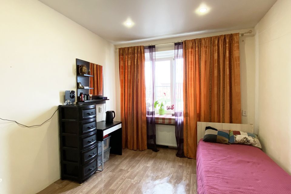 Продаётся комната в 3-комн. квартире, 16.2 м²