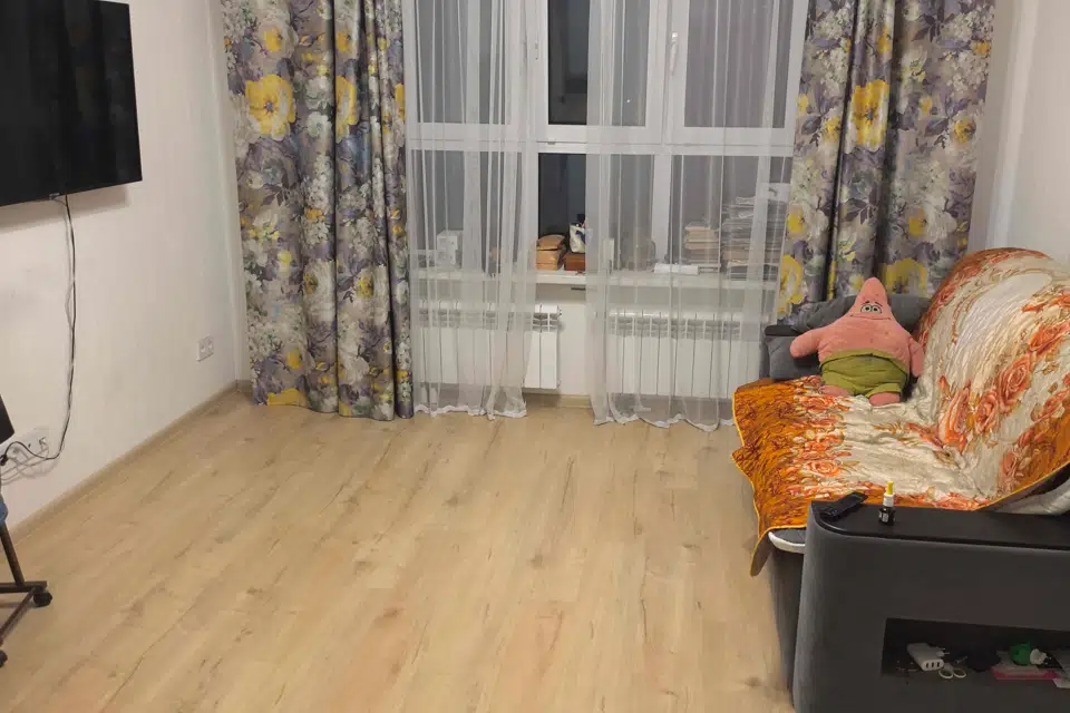 Продаётся 3-комнатная квартира, 74.4 м²