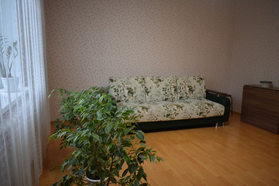 Продаётся 3-комнатная квартира, 67.6 м²