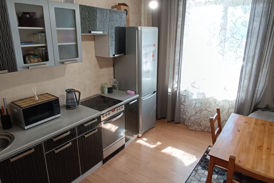 Продаётся 1-комнатная квартира, 39 м²