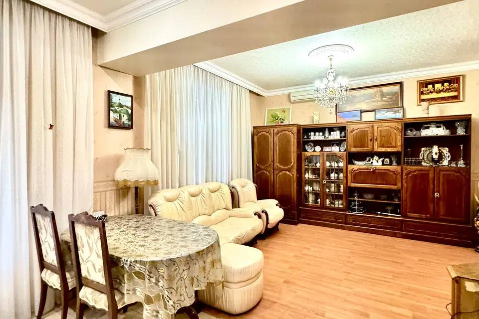 Продаётся 3-комнатная квартира, 78 м²