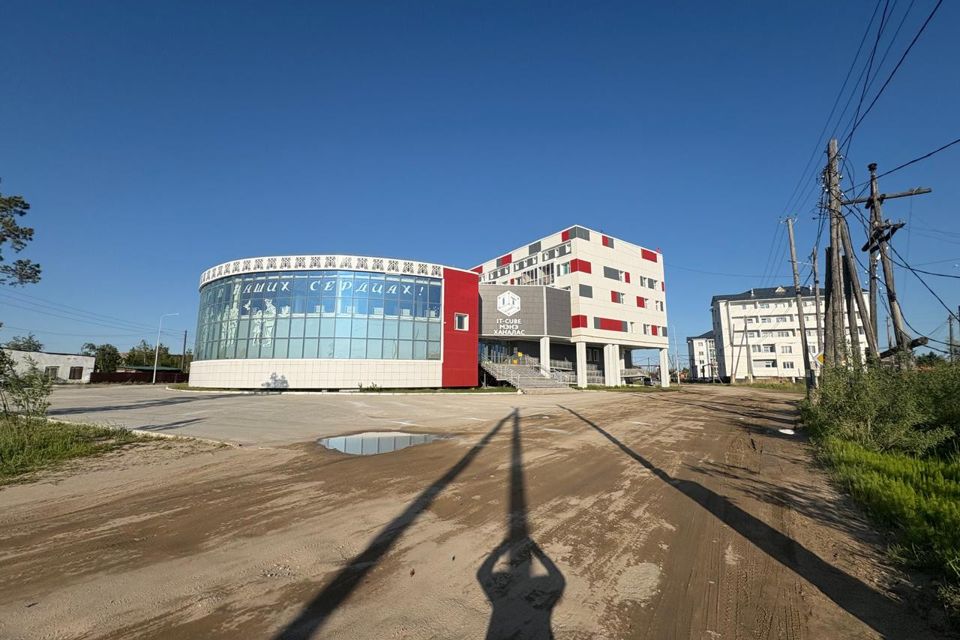 Продаётся 1-комнатная квартира, 42 м²