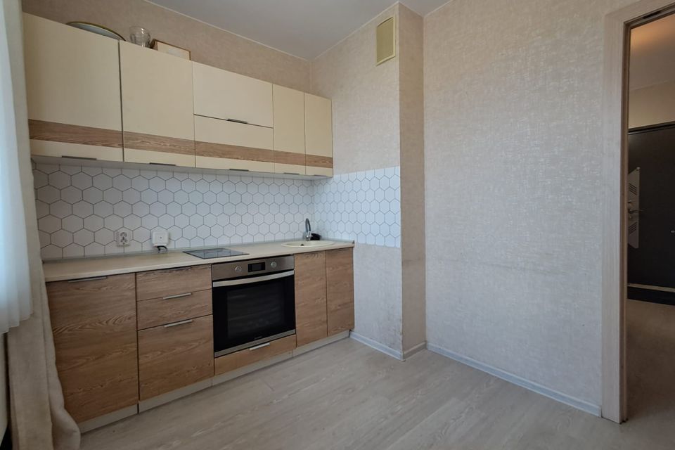 Продаётся 1-комнатная квартира, 38.4 м²