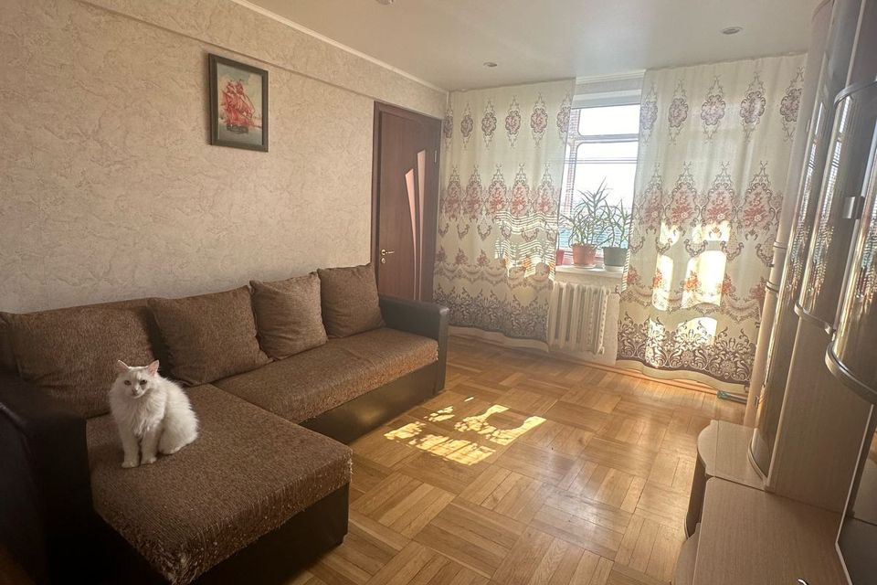 Продаётся 4-комнатная квартира, 62 м²