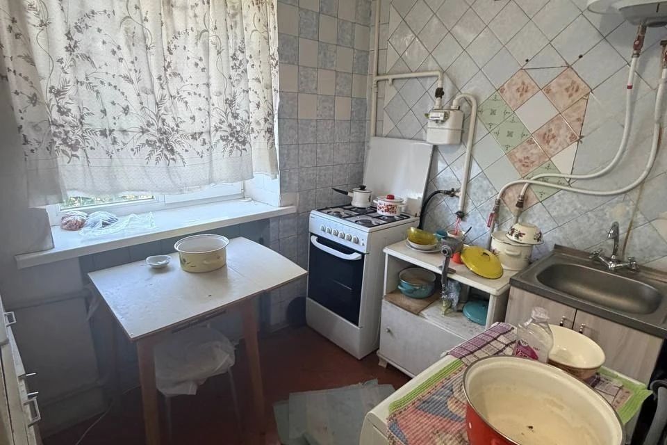 Продаётся 3-комнатная квартира, 56 м²