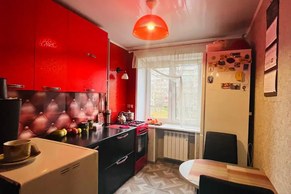 Продаётся 3-комнатная квартира, 60 м²