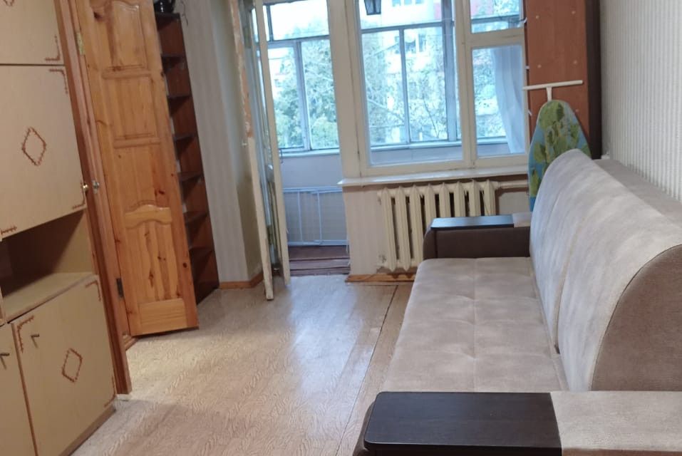 Сдаётся 3-комнатная квартира, 42 м²