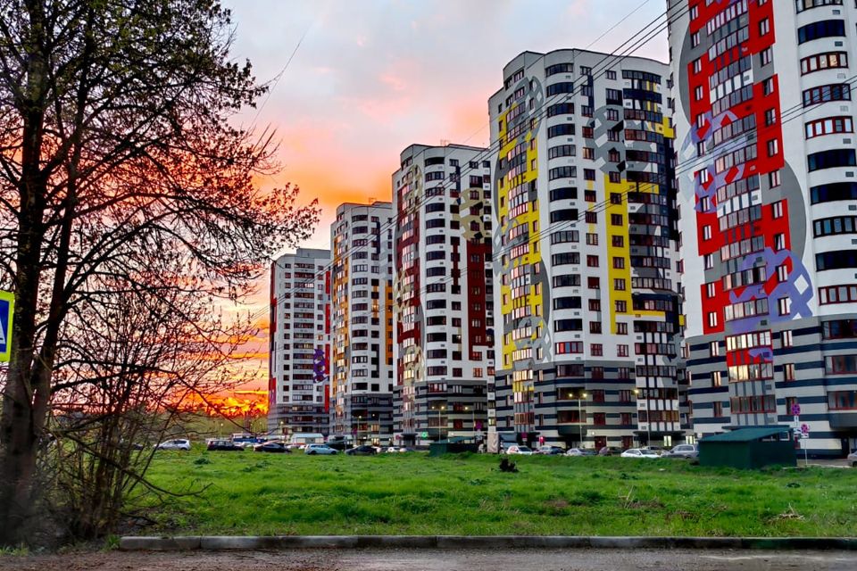 Продаётся 2-комнатная квартира, 61.8 м²