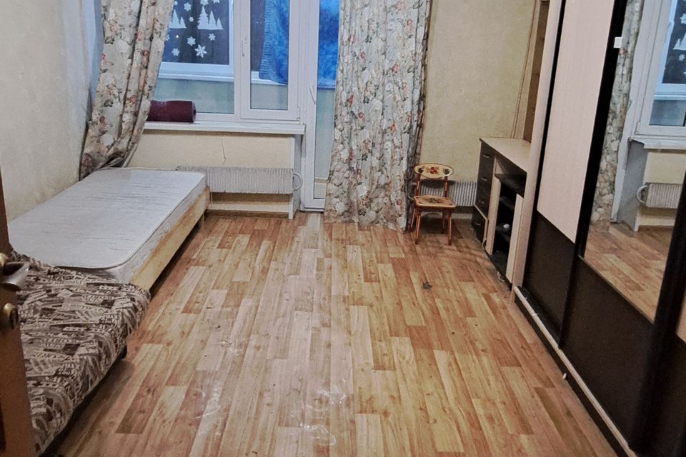 Продаётся комната в 2-комн. квартире, 16 м²