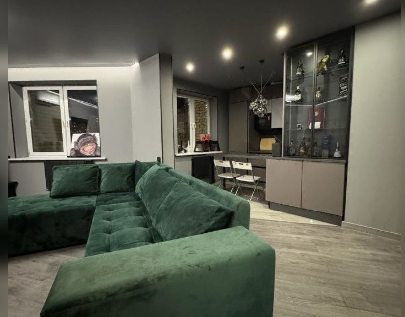 Продаётся 2-комнатная квартира, 57 м²