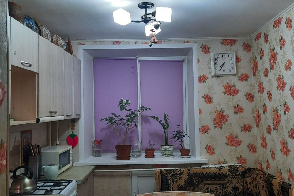 Продаётся 3-комнатная квартира, 58.2 м²