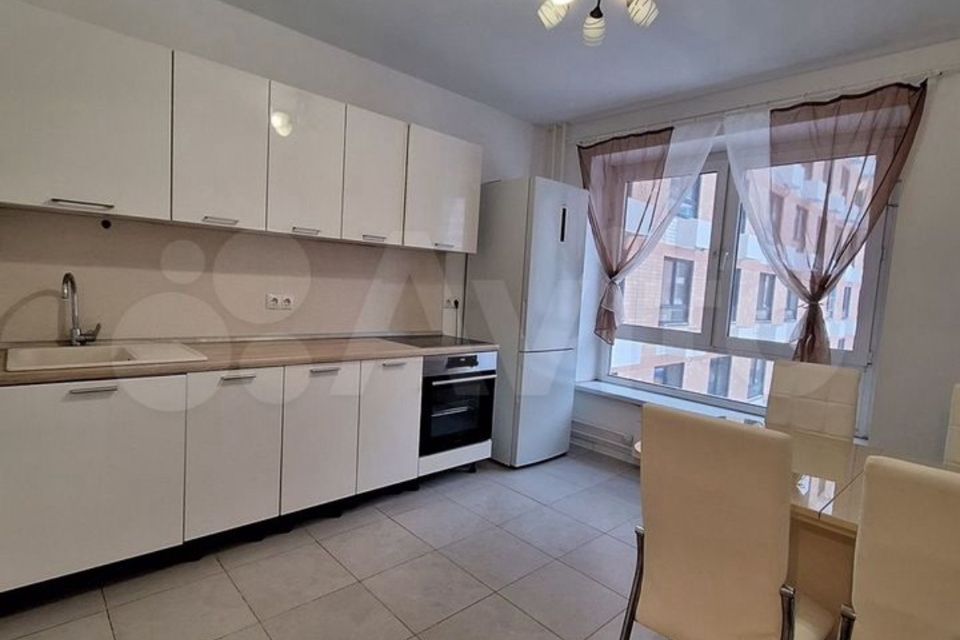 Продаётся 2-комнатная квартира, 62 м²
