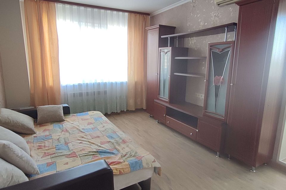 Продаётся 3-комнатная квартира, 55.6 м²