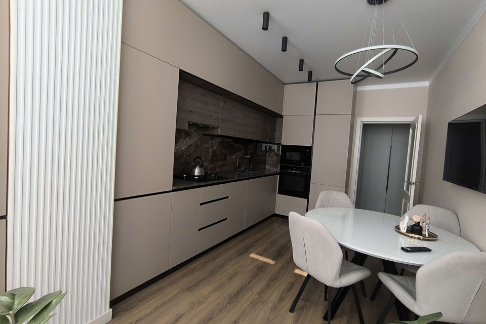 Продаётся 2-комнатная квартира, 74 м²