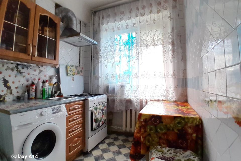 Продаётся 3-комнатная квартира, 65 м²