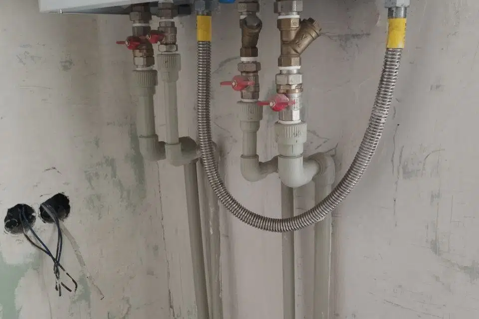 Продаётся 2-комнатная квартира, 55.6 м²