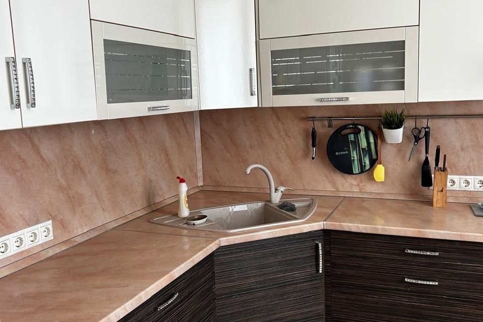 Сдаётся 1-комнатная квартира, 52 м²