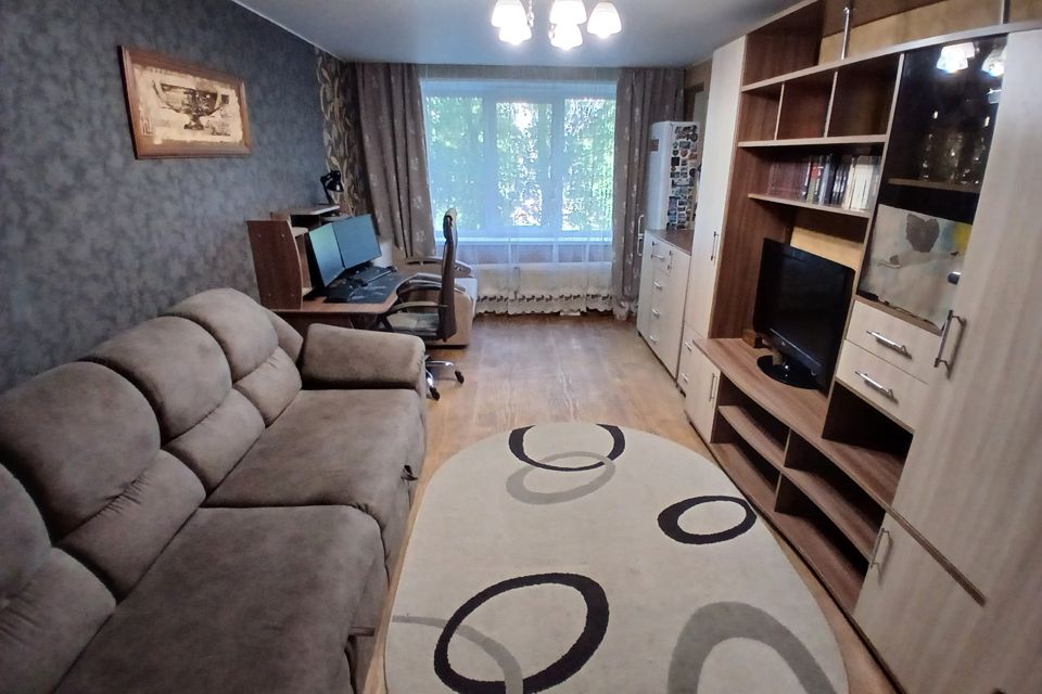 Продаётся 3-комнатная квартира, 58.8 м²