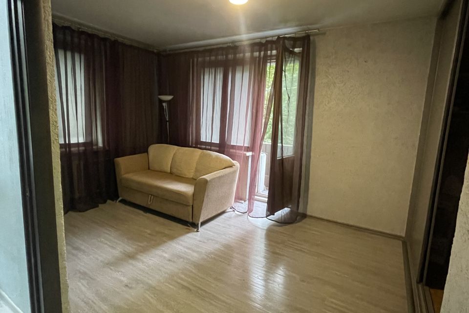 Продаётся 1-комнатная квартира, 30.4 м²