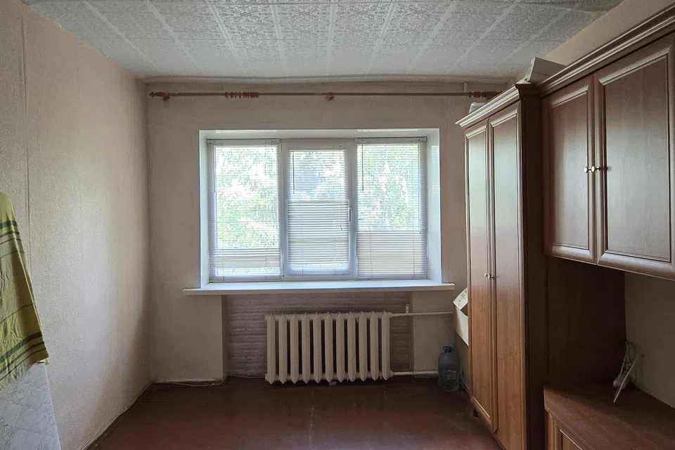 Продаётся 3-комнатная квартира, 58.9 м²