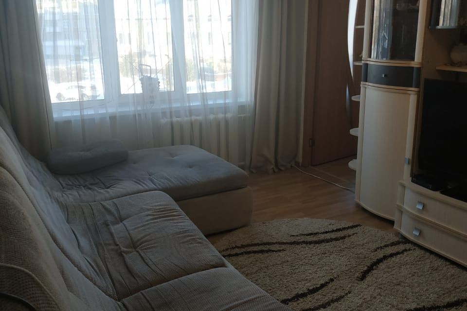 Продаётся 4-комнатная квартира, 59.1 м²