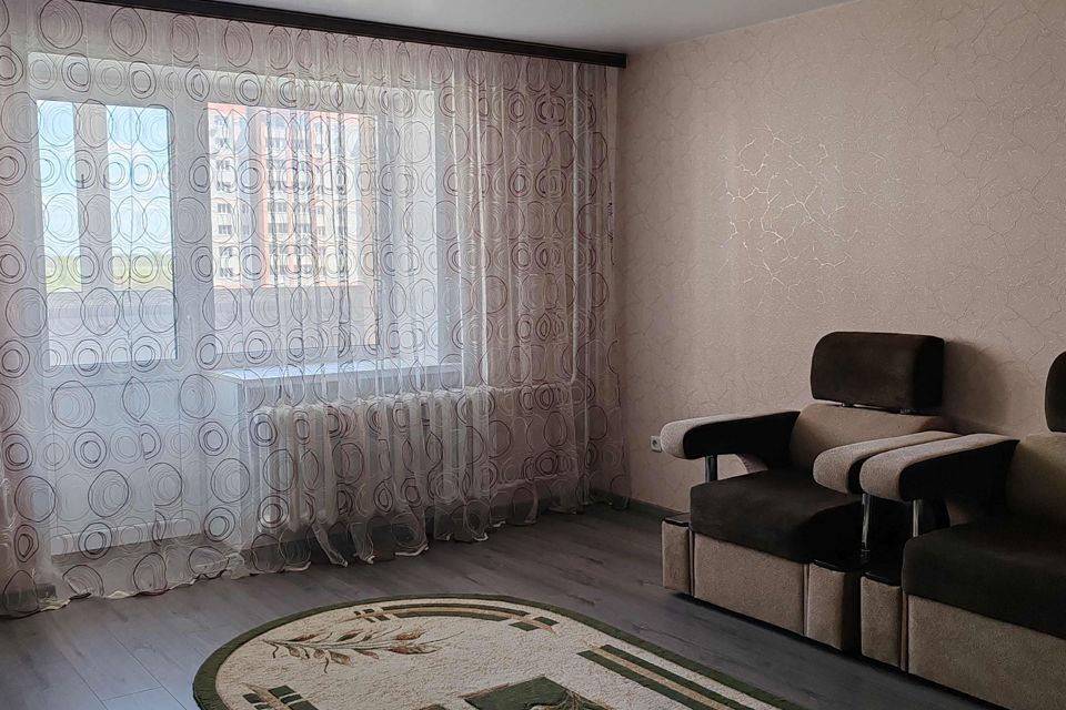 Сдаётся 1-комнатная квартира, 42 м²