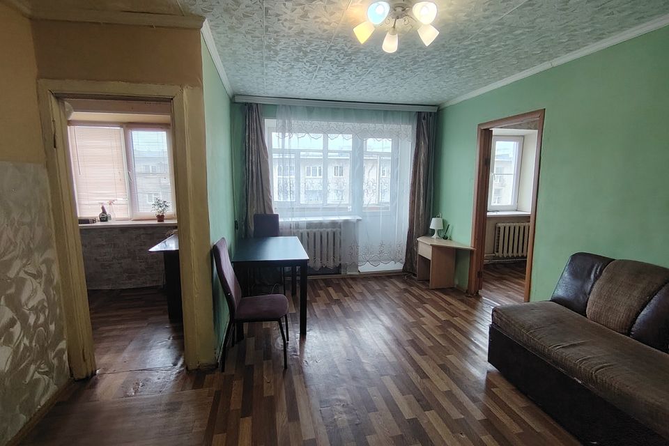 Продаётся 2-комнатная квартира, 42.2 м²