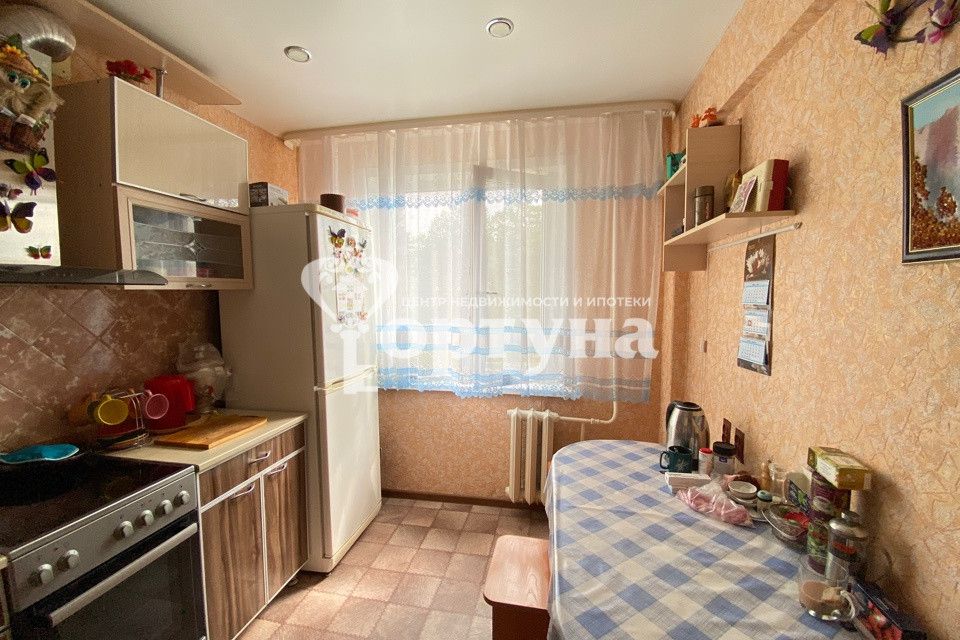 Продаётся 3-комнатная квартира, 58.8 м²
