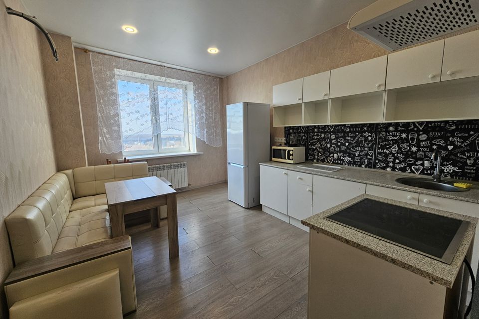 Продаётся 1-комнатная квартира, 47.4 м²