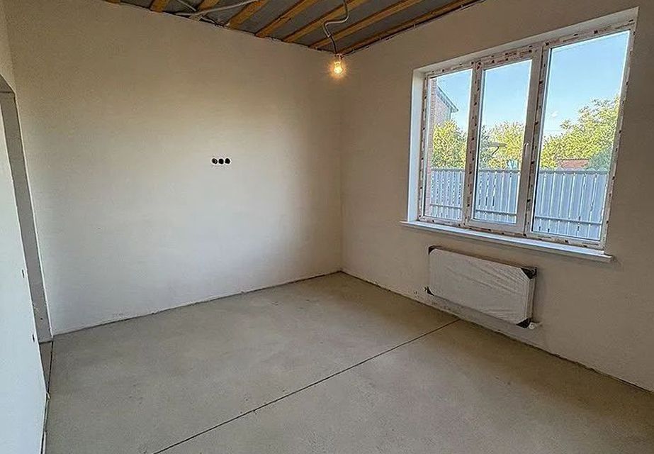 Продаётся 3-этажный дом, 105 м²