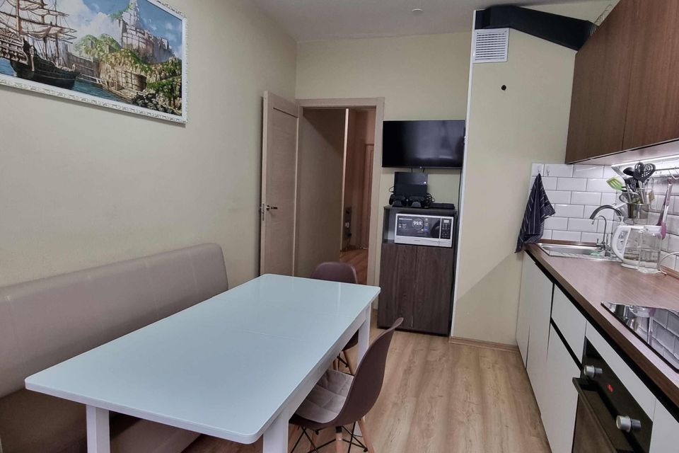 Продаётся 1-комнатная квартира, 41.4 м²