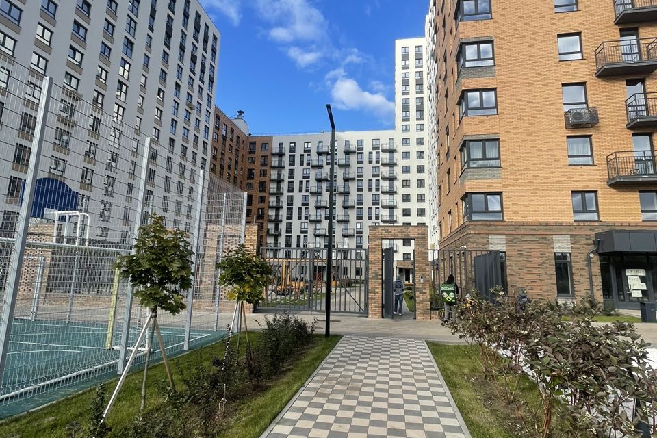 Продаётся 4-комнатная квартира, 70 м²