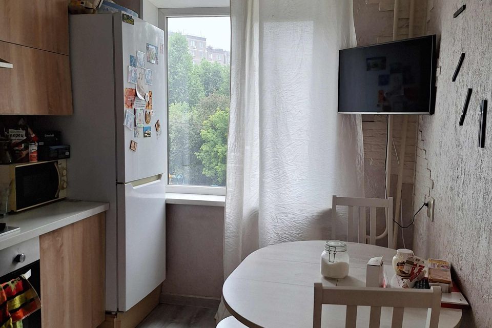 Продаётся 3-комнатная квартира, 65.3 м²