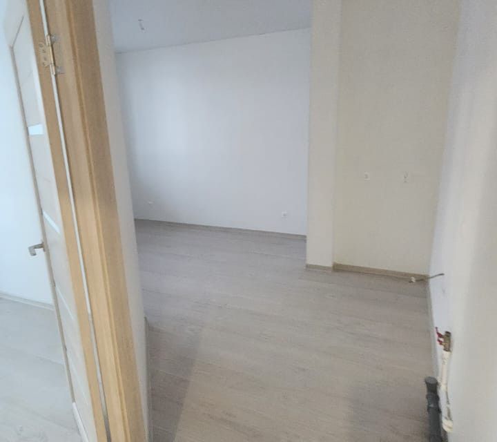 Продаётся 1-комнатная квартира, 39.2 м²